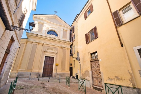 appartamento in vendita a Vercelli in zona Centro Città