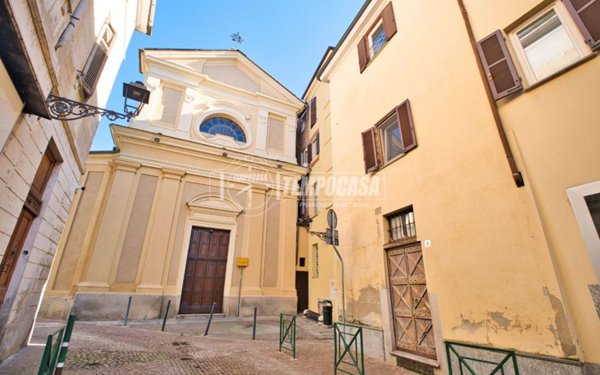 appartamento in vendita a Vercelli in zona Centro Città