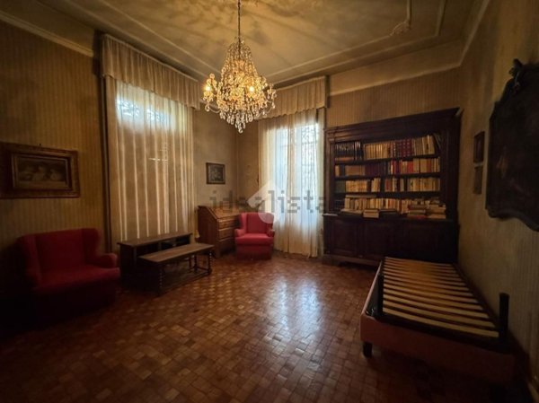 appartamento in vendita a Vercelli in zona Centro Città