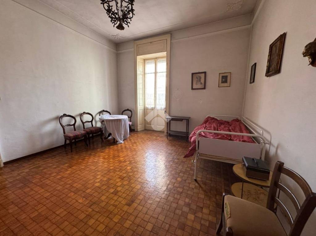appartamento in vendita a Vercelli in zona Centro Città