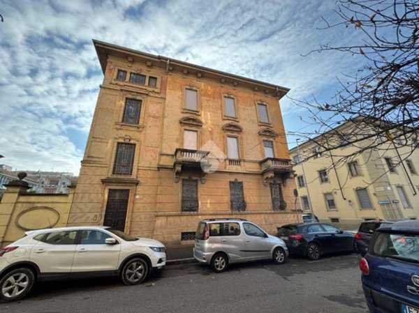 appartamento in vendita a Vercelli in zona Centro Città