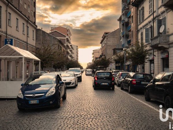 appartamento in vendita a Vercelli in zona Centro Città