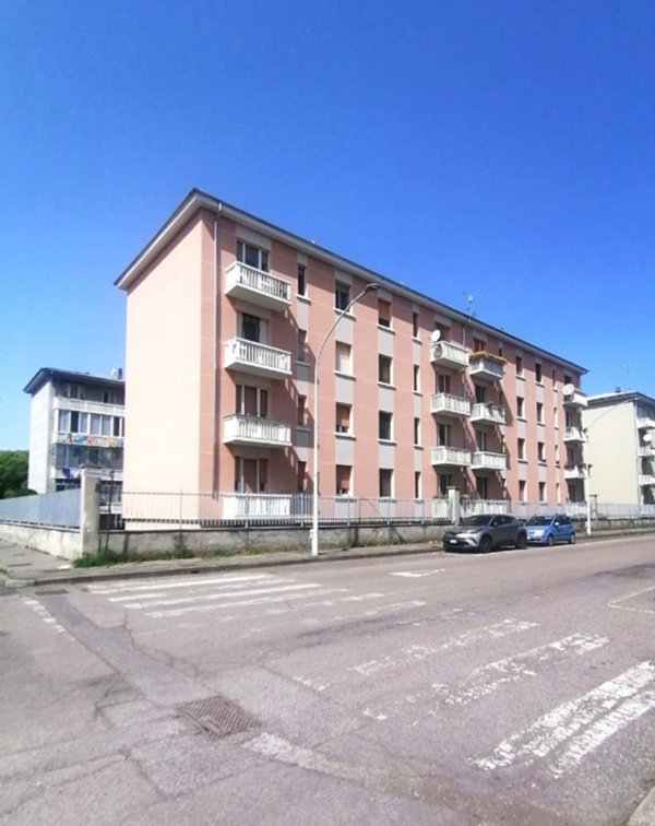 appartamento in vendita a Vercelli in zona Ospedale