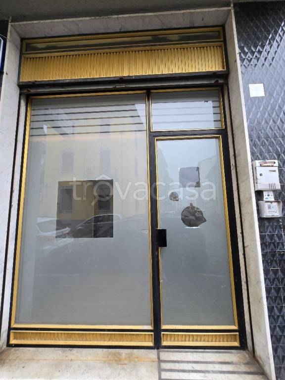 negozio in vendita a Vercelli