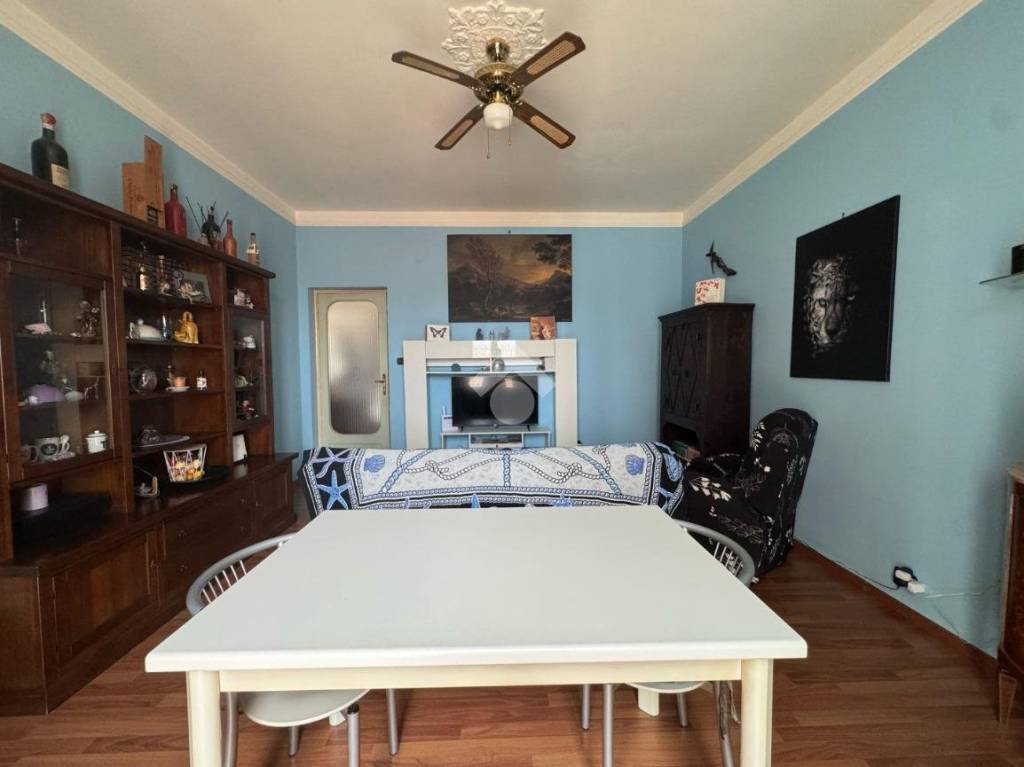 casa indipendente in vendita a Vercelli