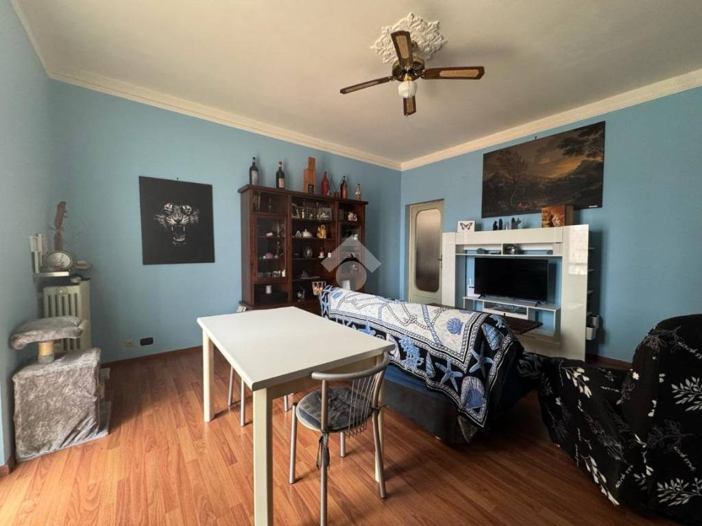 casa indipendente in vendita a Vercelli