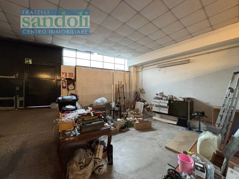 ufficio in vendita a Vercelli in zona Porta Torino