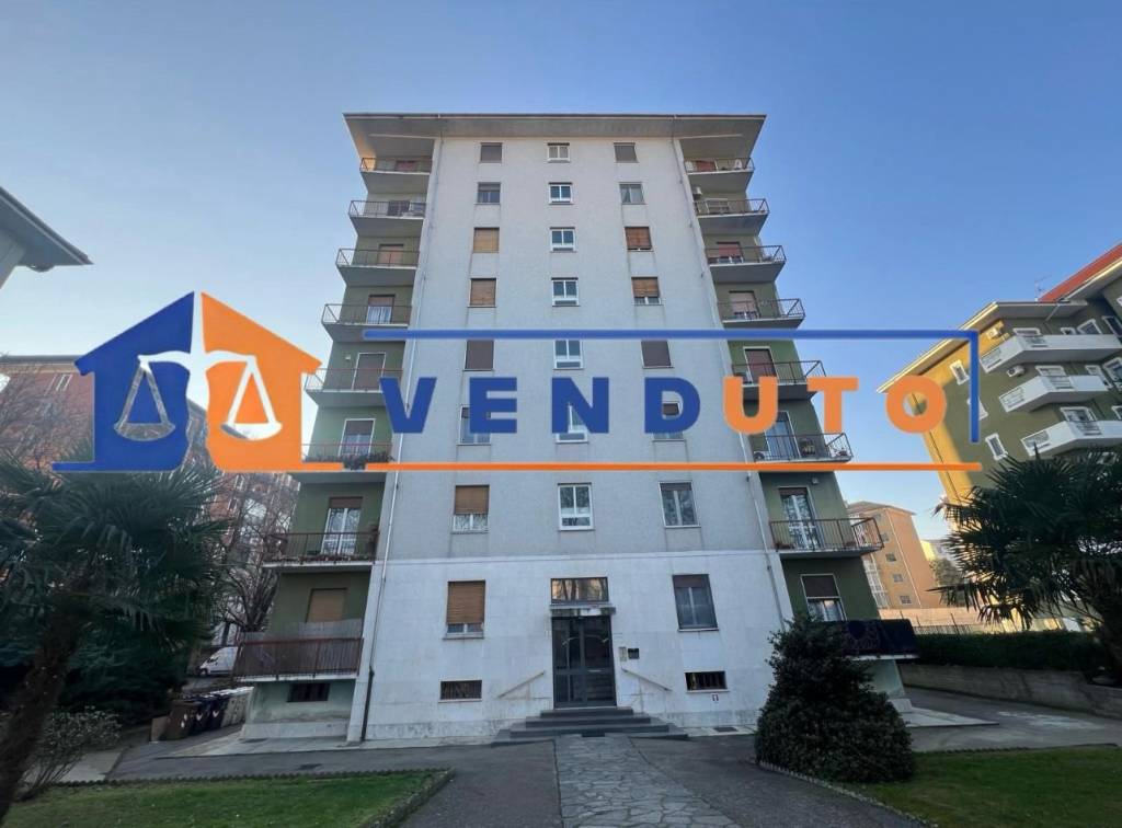 appartamento in vendita a Vercelli in zona Ospedale