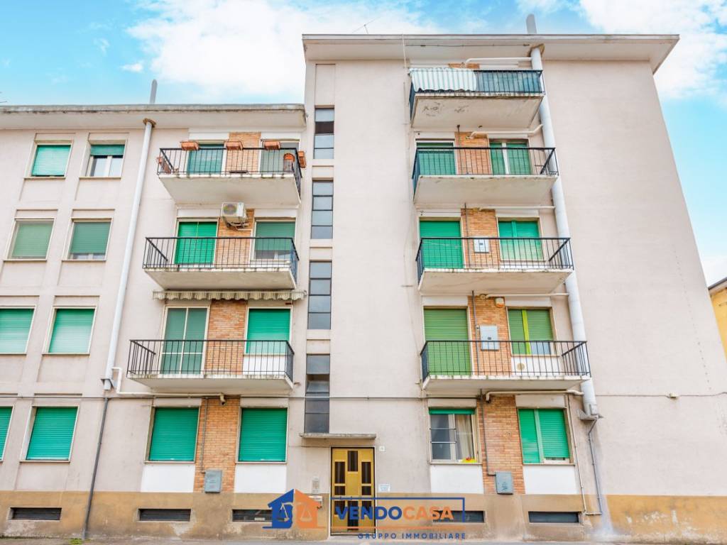 appartamento in vendita a Vercelli