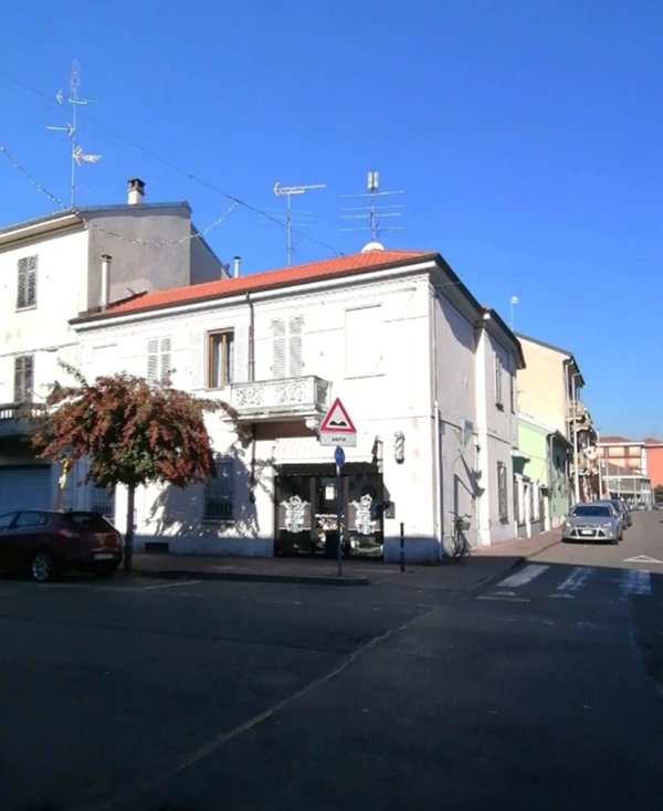 appartamento in vendita a Vercelli in zona Centro Città