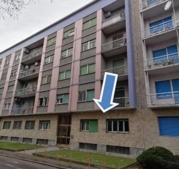 appartamento in vendita a Vercelli in zona Via Massaua