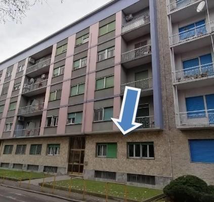 appartamento in vendita a Vercelli in zona Via Massaua