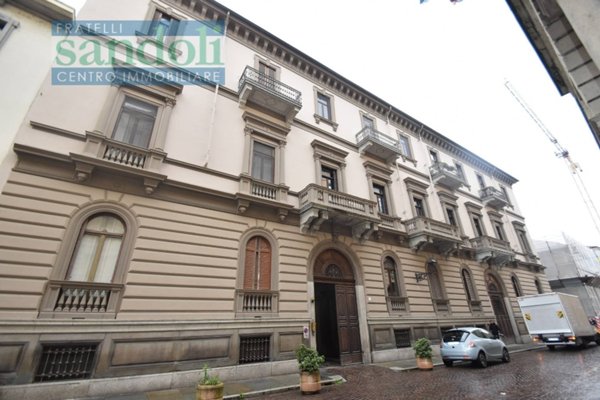 appartamento in vendita a Vercelli in zona Centro Città