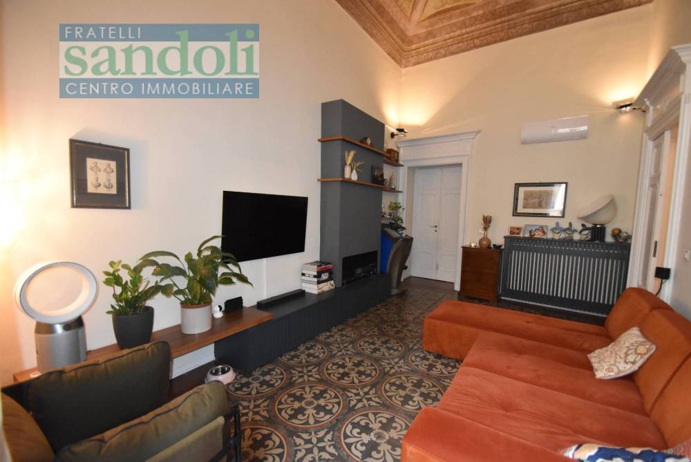 appartamento in vendita a Vercelli in zona Centro Città