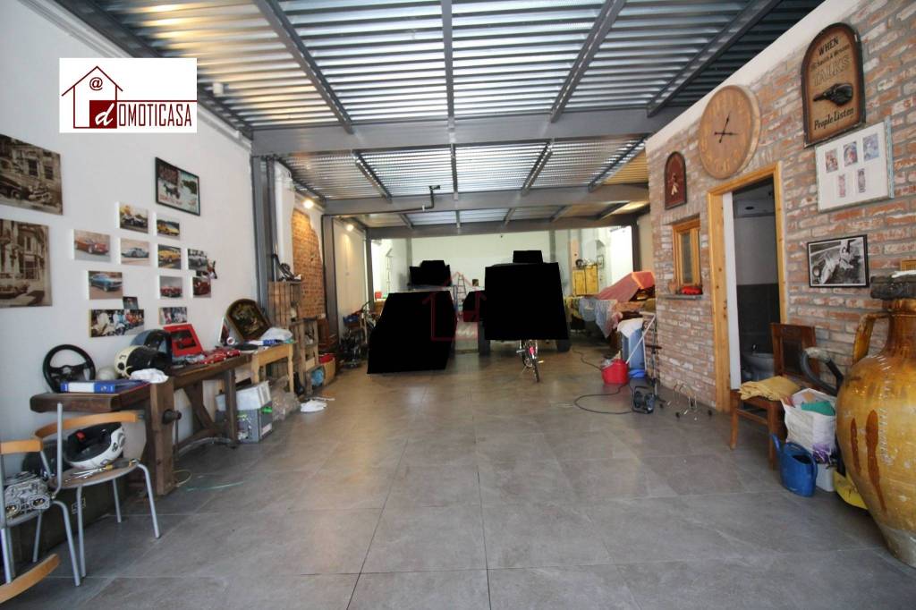 appartamento in vendita a Vercelli in zona Centro Città