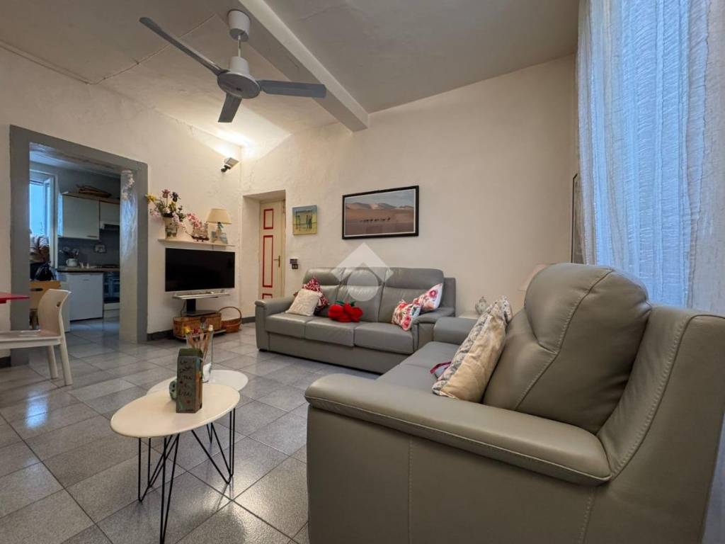 appartamento in vendita a Vercelli in zona Centro Città