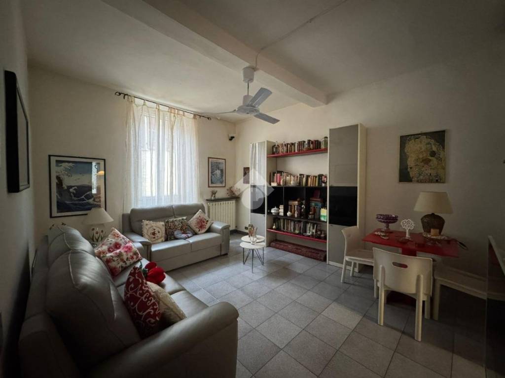 appartamento in vendita a Vercelli in zona Centro Città