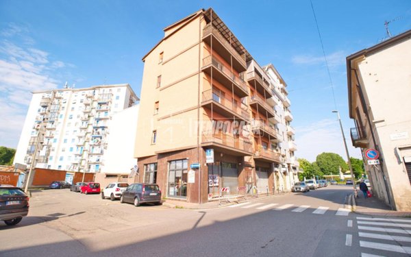 appartamento in vendita a Vercelli in zona Centro Città