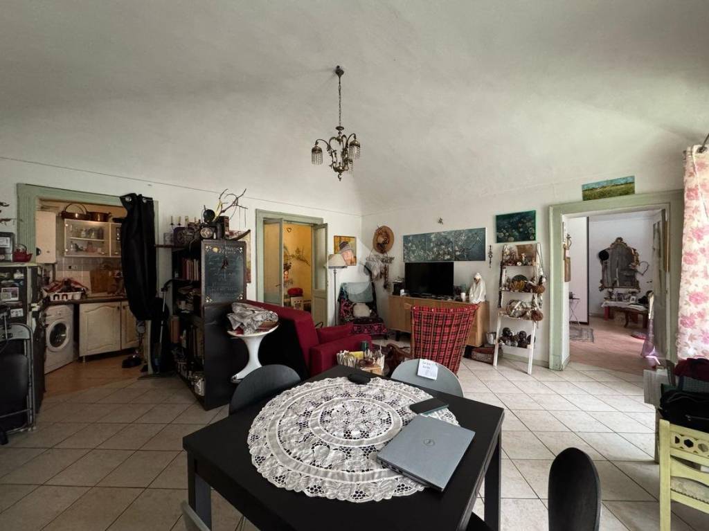 appartamento in vendita a Vercelli in zona Centro Città