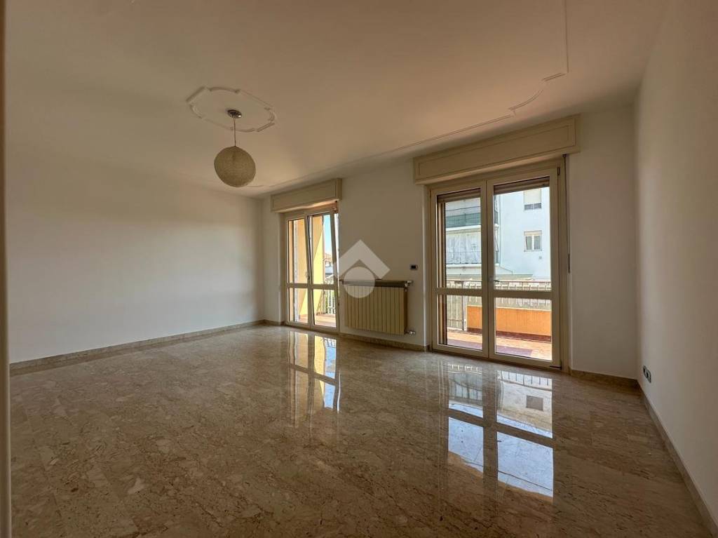 casa indipendente in vendita a Vercelli