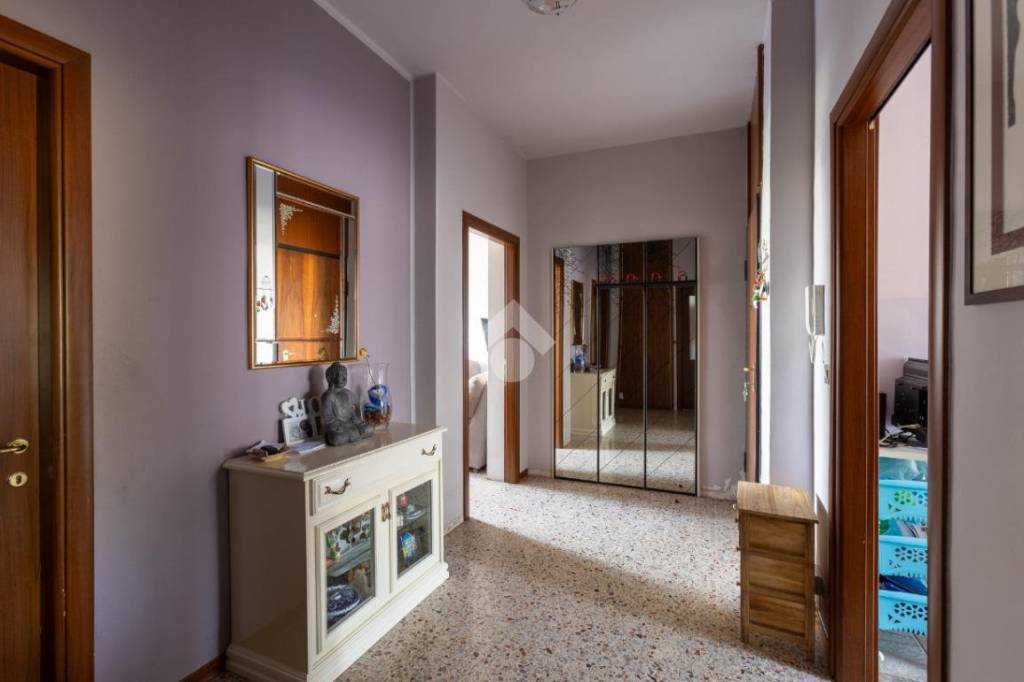 appartamento in vendita a Vercelli in zona Centro Città