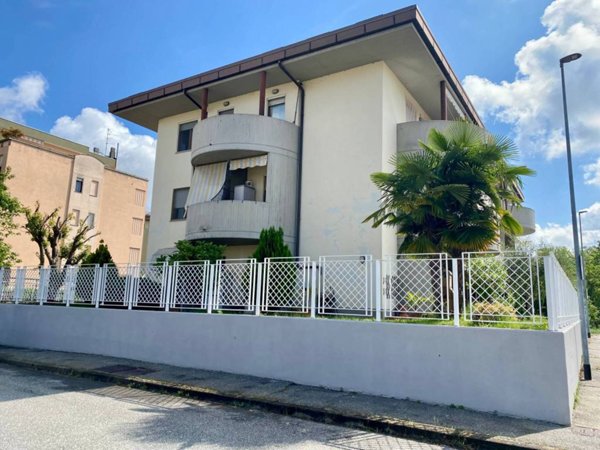 appartamento in vendita a Vercelli