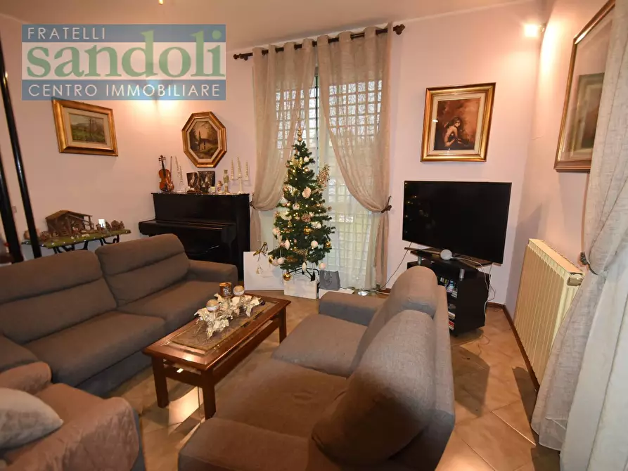 casa indipendente in vendita a Vercelli