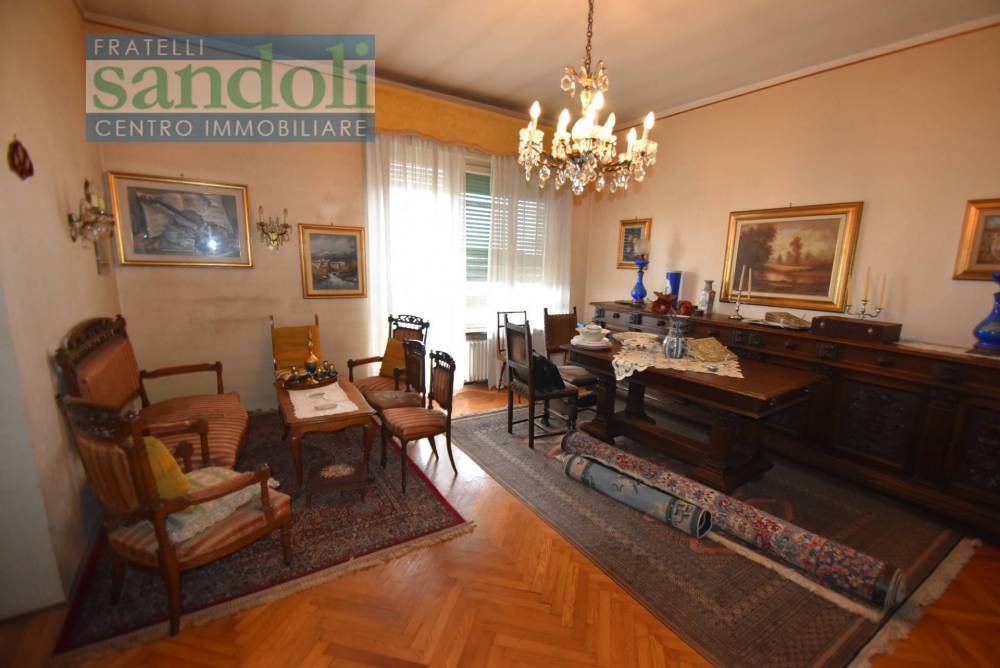 appartamento in vendita a Vercelli in zona Centro Città