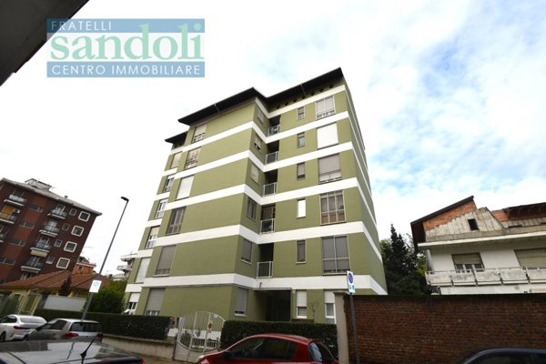 appartamento in vendita a Vercelli in zona Centro Città