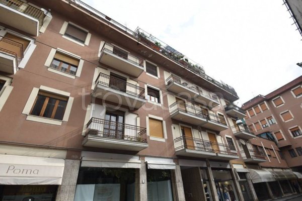 appartamento in vendita a Vercelli in zona Centro Città