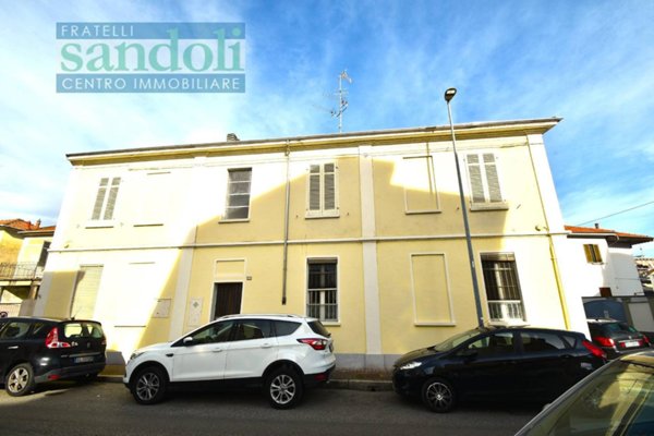 casa indipendente in vendita a Vercelli in zona Ospedale