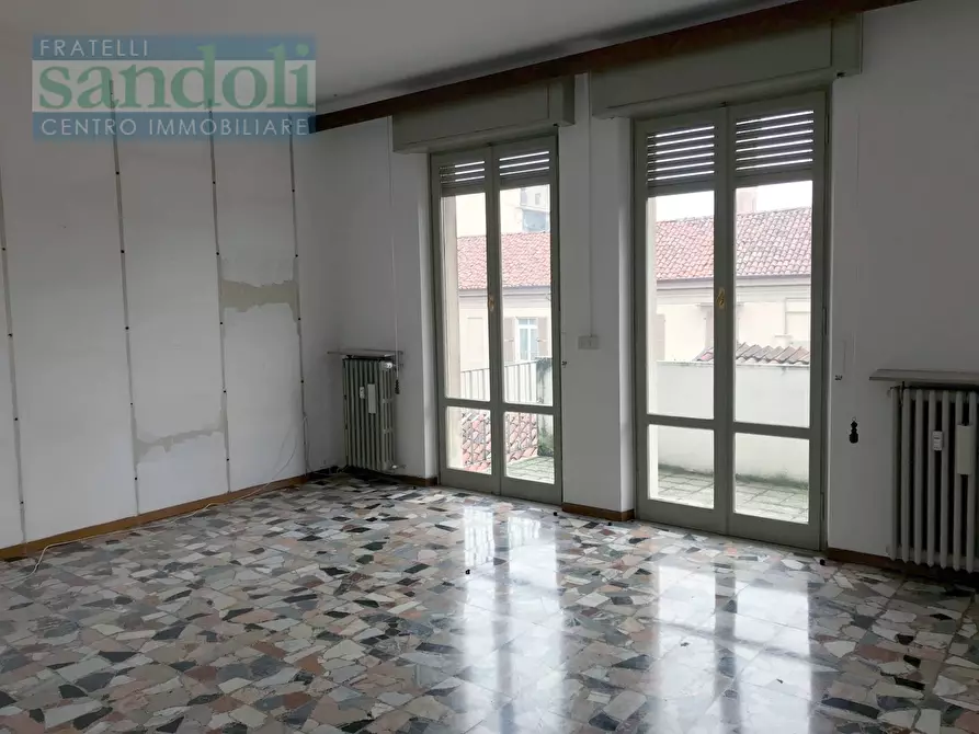 appartamento in vendita a Vercelli in zona Centro Città