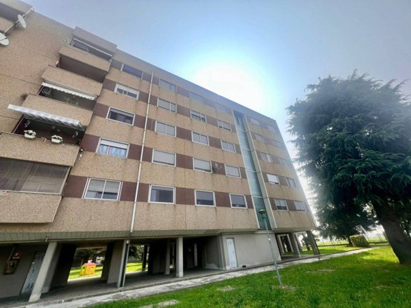 appartamento in vendita a Vercelli in zona Cappuccini