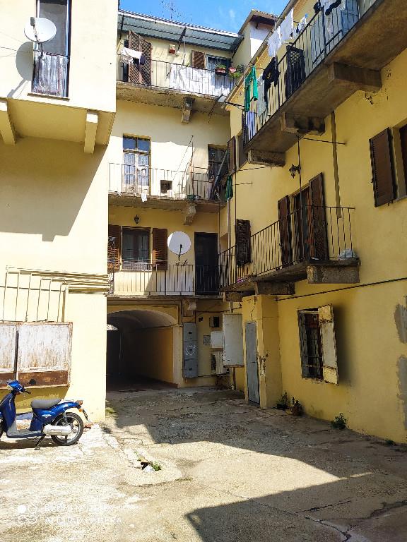 appartamento in vendita a Vercelli in zona Centro Città