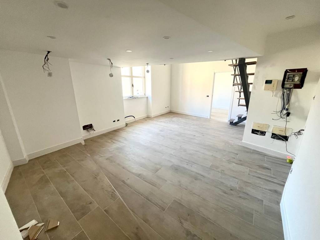 appartamento in vendita a Vercelli in zona Centro Città