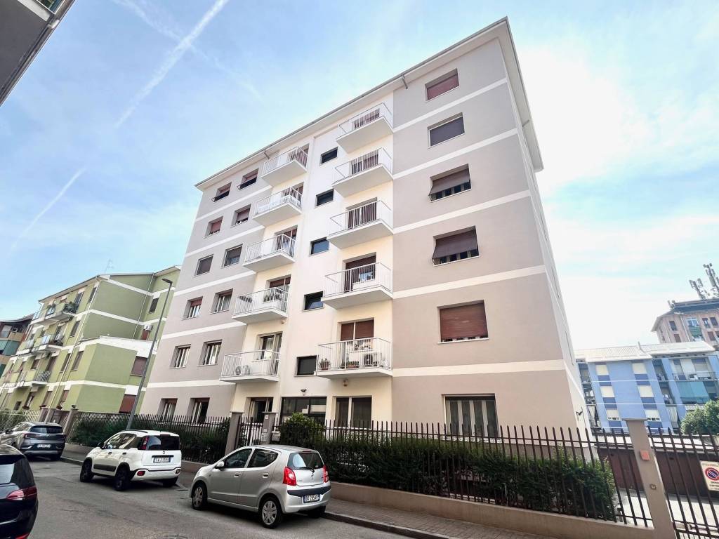 appartamento in vendita a Vercelli