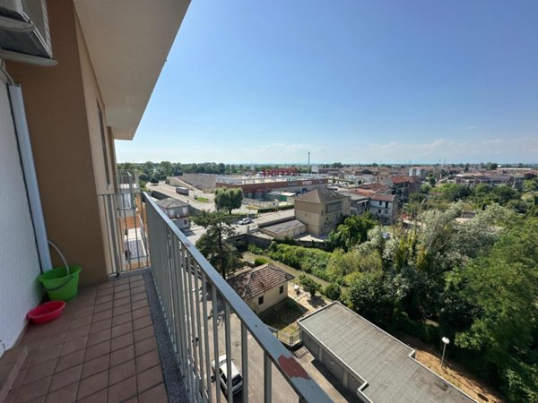 appartamento in vendita a Vercelli in zona Zona Belvedere