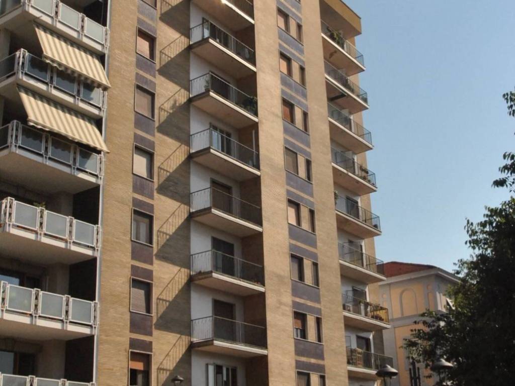 appartamento in vendita a Vercelli in zona Centro Città