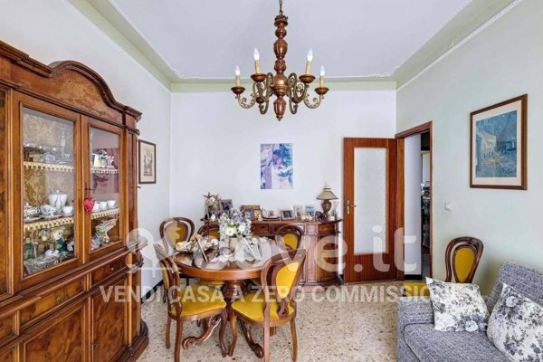 appartamento in vendita a Vercelli in zona Centro Città
