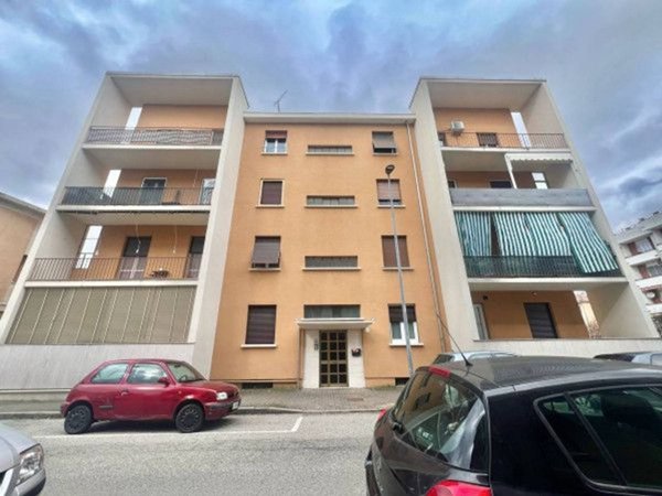 appartamento in vendita a Vercelli