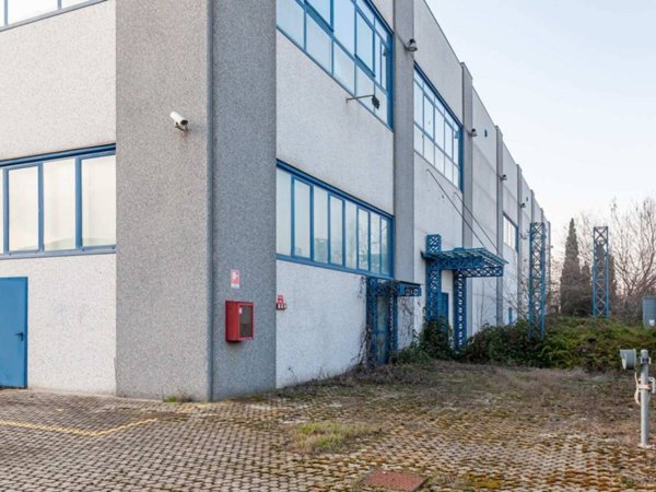 ufficio in vendita a Vercelli in zona Porta Torino