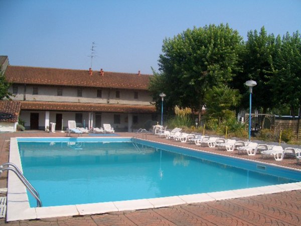 casa indipendente in vendita a Vercelli