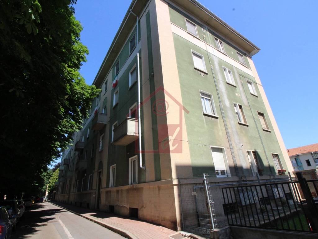 appartamento in vendita a Vercelli in zona Corso Italia
