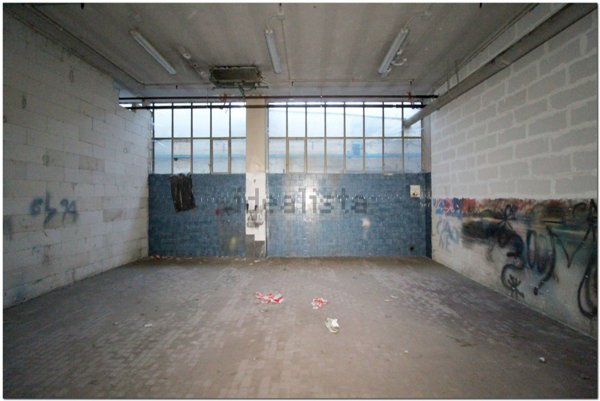 locale di sgombero in vendita a Vercelli