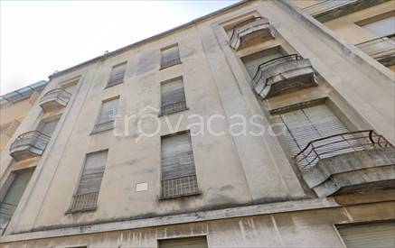 intera palazzina in vendita a Vercelli in zona Centro Città