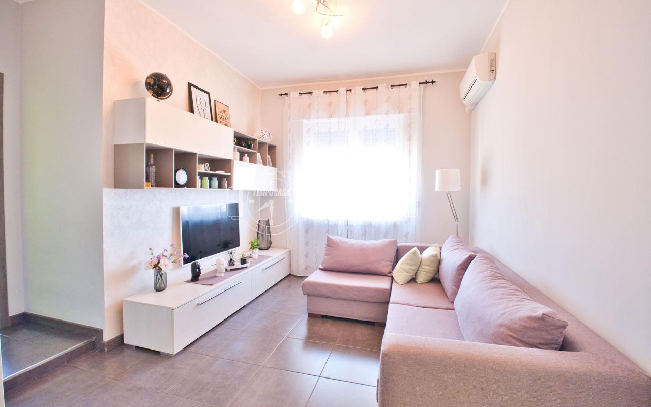 appartamento in vendita a Vercelli in zona Ospedale