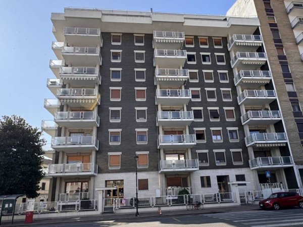 appartamento in vendita a Vercelli in zona Centro Città
