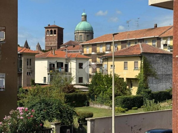 appartamento in vendita a Vercelli in zona Centro Città