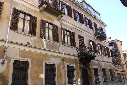 appartamento in vendita a Vercelli in zona Centro Città