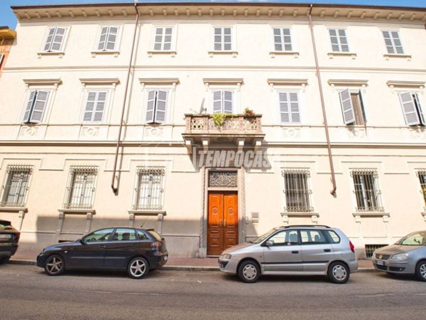 appartamento in vendita a Vercelli in zona Centro Città